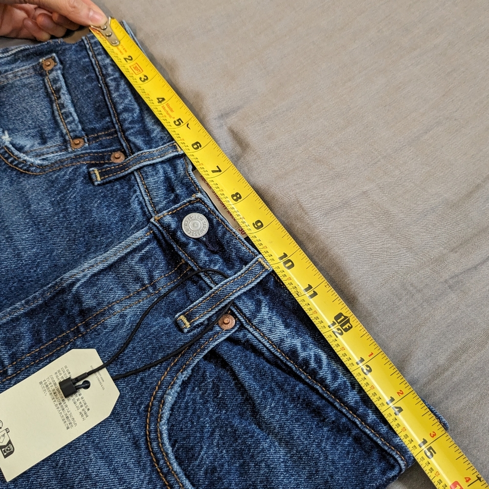 Levi's Ribcage Jeans Valley View - Picture 2 of 13